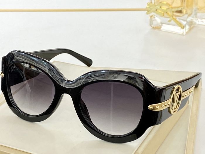 Louis Vuitton Sunglasses Top Quality LVS00680